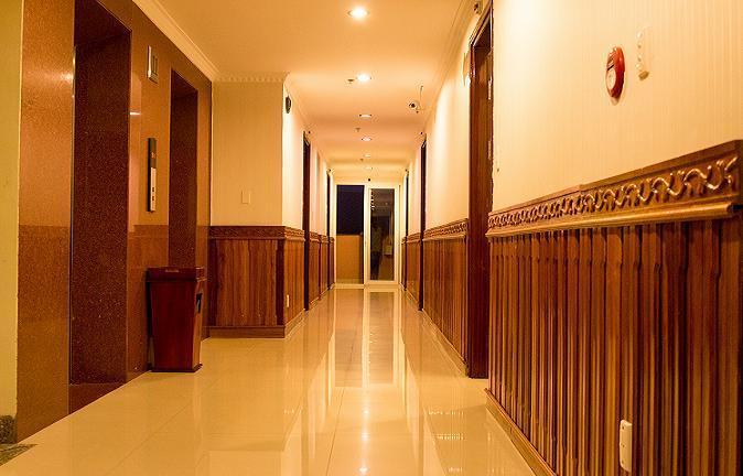 Bien Vang Hotel Danang Exterior photo